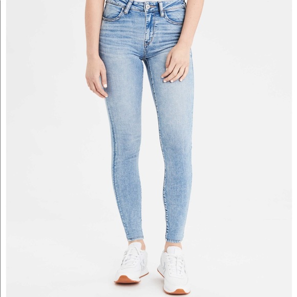 Sold NWT AMERICAN EAGLE HI RISE LEGGING 0 SHORT - Picture 2 of 5